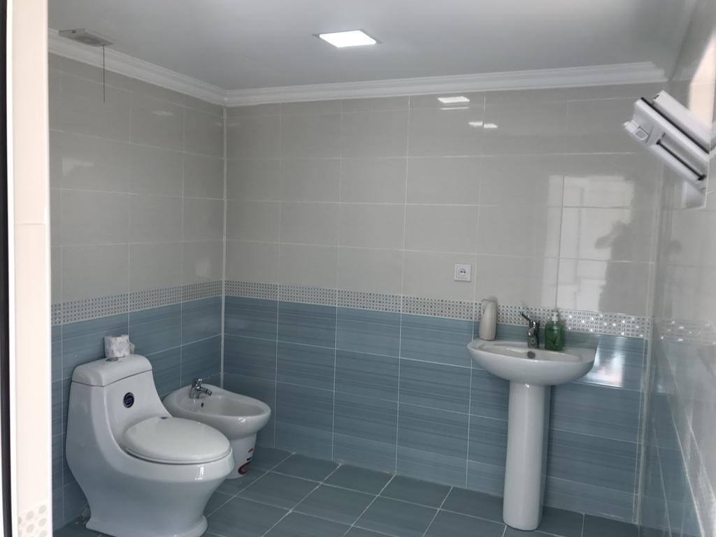 Beaming_House Hotel Şǝki Bagian luar foto