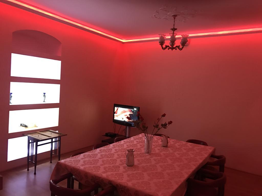 Beaming_House Hotel Şǝki Bagian luar foto